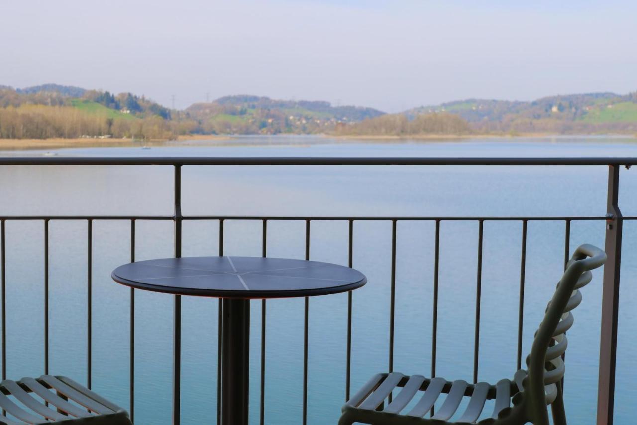 La Villa Du Lac Эгбелет-ле-Лак Экстерьер фото